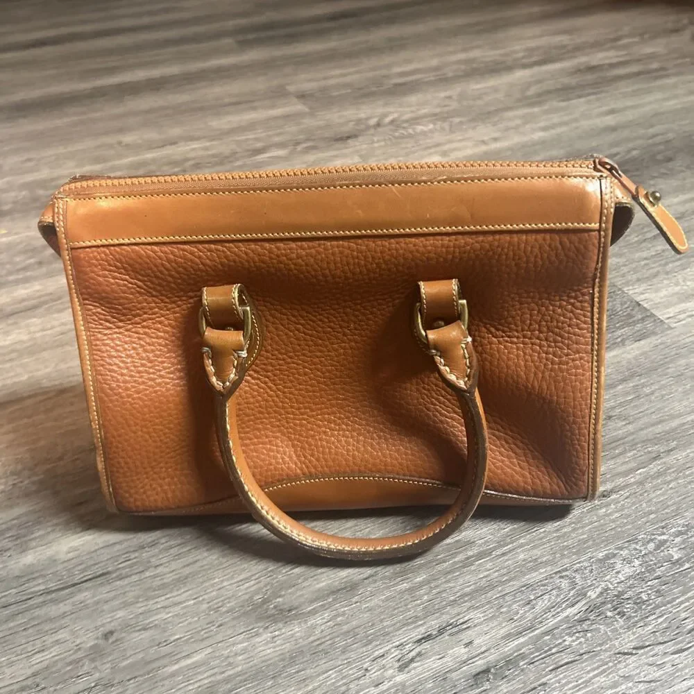 DOONEY & BOURKE Vintage 1990's Leather Tan All Weather Pebbled Satchel Purse Bag